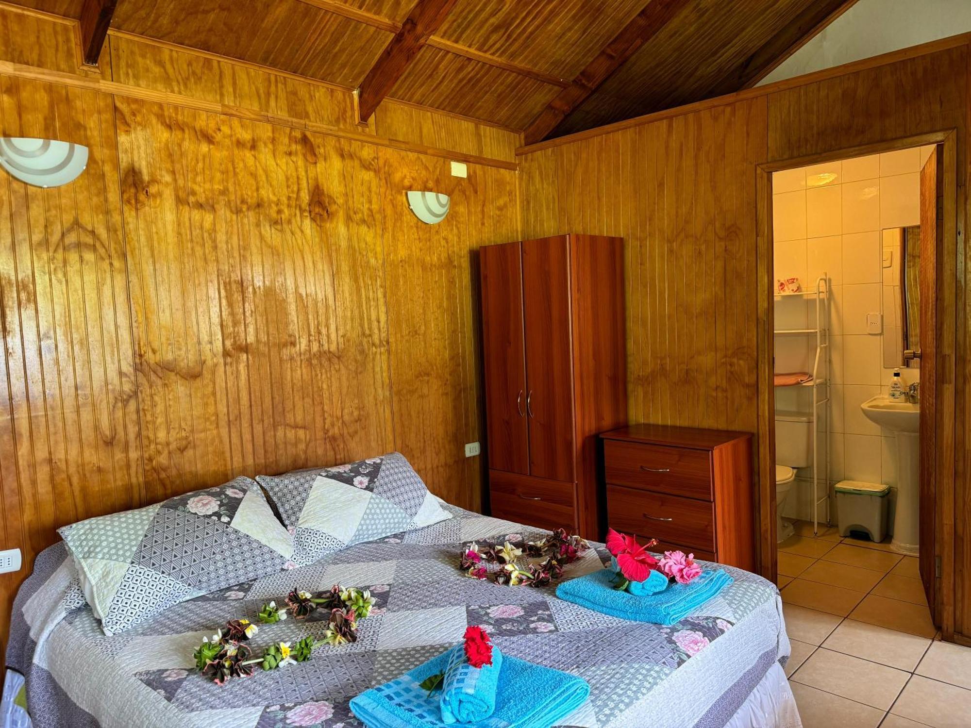 Cabanas Tangaroa Y Hamea Hanga Roa Exterior foto