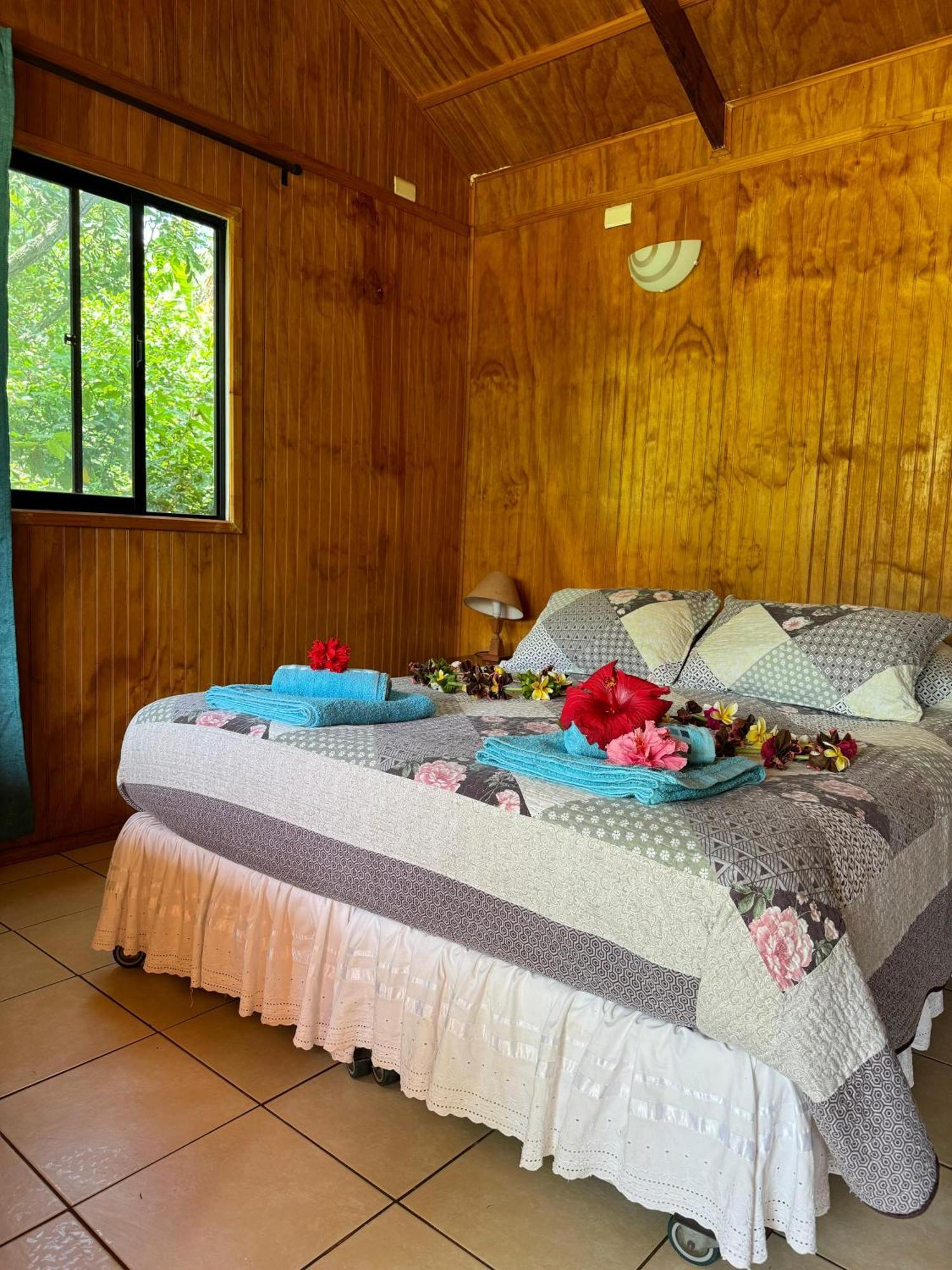 Cabanas Tangaroa Y Hamea Hanga Roa Exterior foto